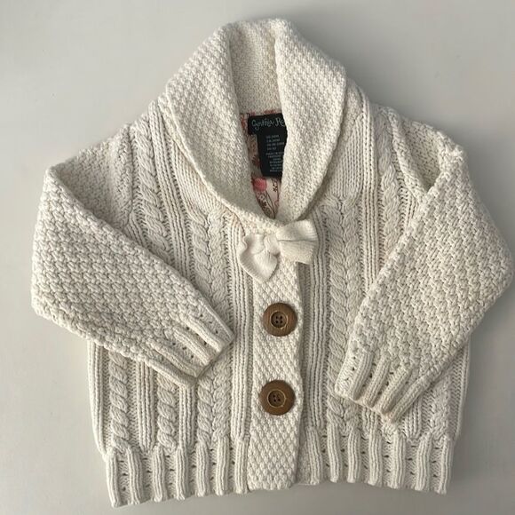 Cynthia Rowley Baby 24 mo Cream Cardigan Sweater Wooden Buttons - Picture 1 of 4